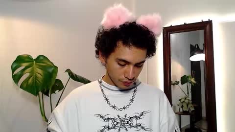 Daniel Steven Navarro online show from 03.17.26