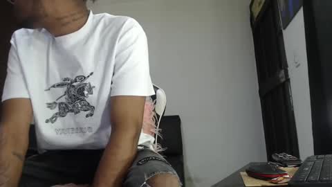 Snapshot of stevens0823 chatting on 01.19.25 stevens0823 online show from 01.19.25