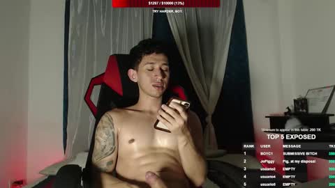 Snapshot of stevensex501 chatting on 02.11.26 steven online show from 02.11.26