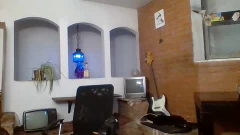 Snapshot of stevenson988 chatting on 10.03.25 stevenson988 online show from 10.03.25