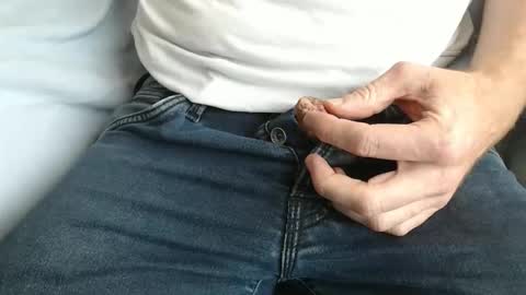 Snapshot of steveo_85 chatting on 11.01.25 white beef online show from 11.01.25