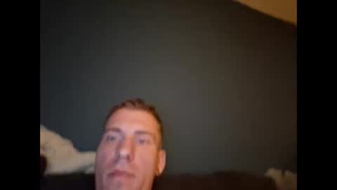 Snapshot of steviee91 chatting on 10.19.25 Steviee online show from 10.19.25