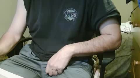 Chillguy online show from 10.29.25