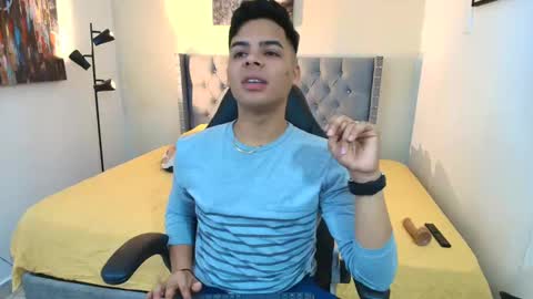 Snapshot of stewart_mateo_ chatting on 09.24.25 stewart online show from 09.24.25