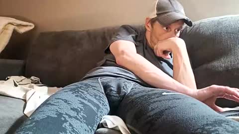 Snapshot of stickymouse45 chatting on 12.21.25 stickymouse45 online show from 12.21.25