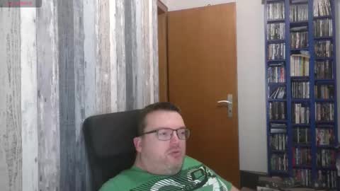 Oliver online show from 10.21.25