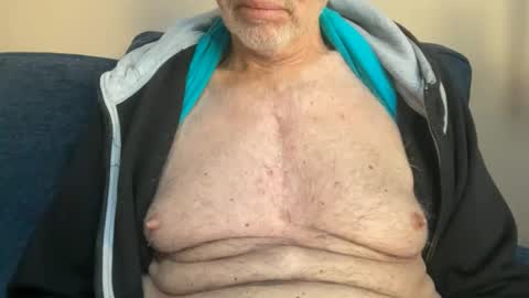 Snapshot of stillbad2 chatting on 01.08.26 Stillbad2 online show from 01.08.26