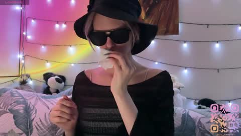 Snapshot of stillsweety chatting on 03.27.26 stillsweety online show from 03.27.26