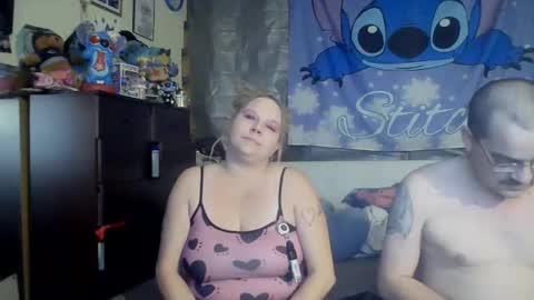 Snapshot of stitchsunshine85 chatting on 05.09.26 Tasha and Drew online show from 05.09.26