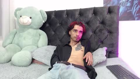 stiven online show from 02.24.26