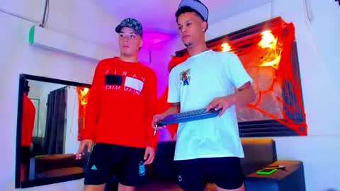 friends online show from 10.25.25