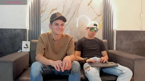 friends online show from 04.25.26
