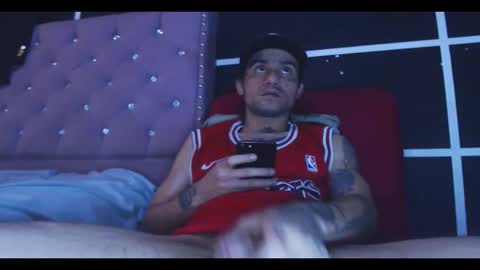 stiven online show from 11.04.25