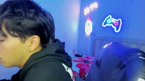 Stiwen online show from 10.07.25