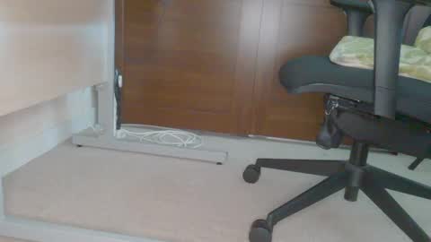 Snapshot of stockings_stockings chatting on 04.29.26 stockings_stockings online show from 04.29.26