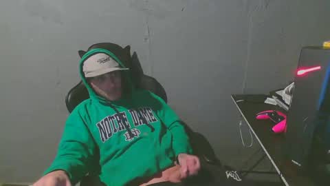 Snapshot of stonedpanda77 chatting on 01.27.25 stonedpanda77 online show from 01.27.25