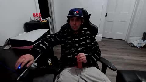 stonedpanda77 online show from 04.30.26