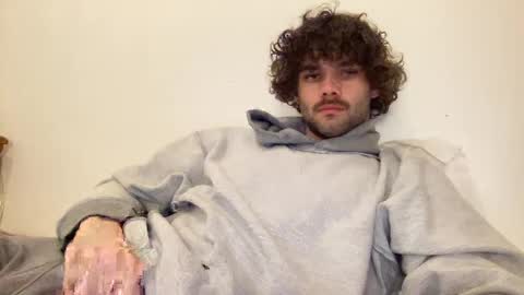 Snapshot of stonerboymac chatting on 02.11.25 stonerboymac online show from 02.11.25