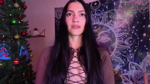 Snapshot of stonned_candy chatting on 12.04.25 Liz online show from 12.04.25