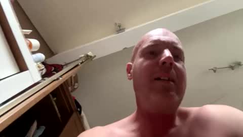 Snapshot of stoodley22 chatting on 10.01.25 Stoodley22 online show from 10.01.25