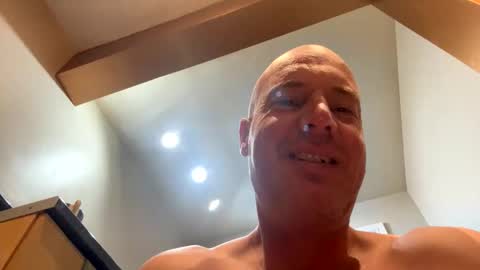 Snapshot of stoodley22 chatting on 11.26.25 Stoodley22 online show from 11.26.25