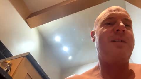 Snapshot of stoodley22 chatting on 12.17.25 Stoodley22 online show from 12.17.25