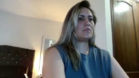 Snapshot of storm_hanks chatting on 12.02.25 storm_hanks online show from 12.02.25