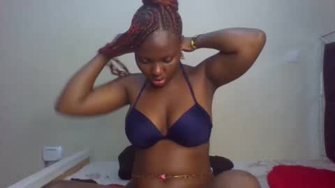 stormiiyy online show from 11.19.25