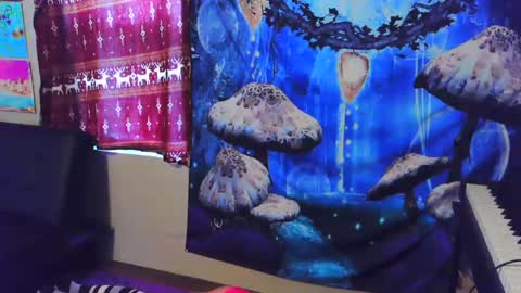 Snapshot of stormythunder chatting on 10.25.25 Stormythunder online show from 10.25.25