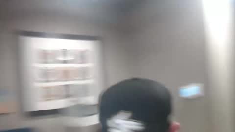 Str8bait91 online show from 11.18.25