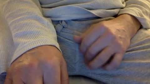 Snapshot of str8guy2015 chatting on 02.22.25 str8guy2015 online show from 02.22.25