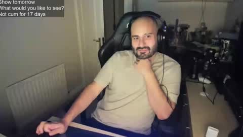 str8slut4use online show from 10.16.25