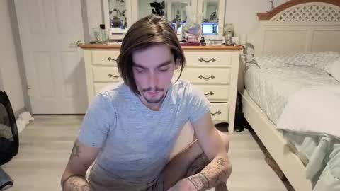 str8whiteboy21 online show from 12.16.25