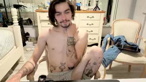 str8whiteboy21 online show from 04.22.26