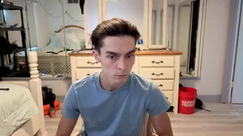 Snapshot of str8whiteboy21 chatting on 05.31.26 str8whiteboy21 online show from 05.31.26