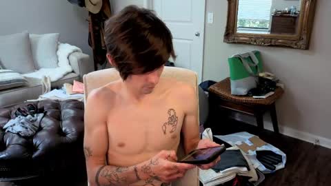 Snapshot of str8whiteboy21 chatting on 06.02.26 str8whiteboy21 online show from 06.02.26