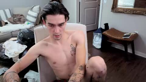Snapshot of str8whiteboy21 chatting on 06.03.26 str8whiteboy21 online show from 06.03.26