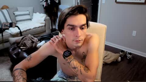 Snapshot of str8whiteboy21 chatting on 06.08.26 str8whiteboy21 online show from 06.08.26