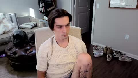 Snapshot of str8whiteboy21 chatting on 06.10.26 str8whiteboy21 online show from 06.10.26