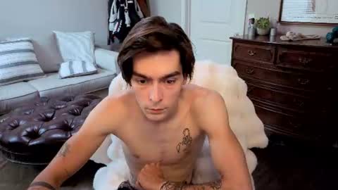 Snapshot of str8whiteboy21 chatting on 06.18.26 str8whiteboy21 online show from 06.18.26