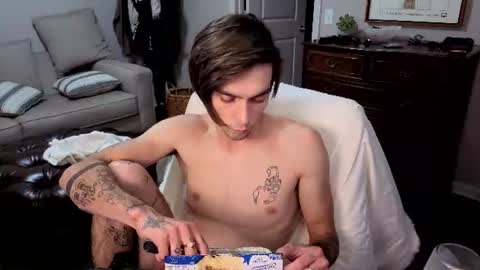 str8whiteboy21 online show from 08.06.26