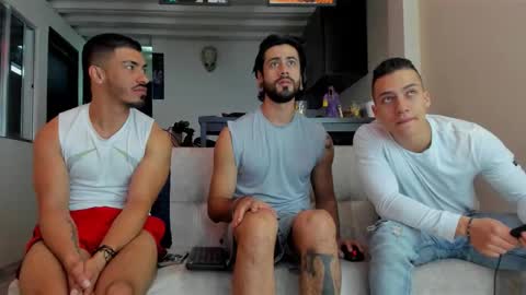 straight__friends online show from 12.02.25