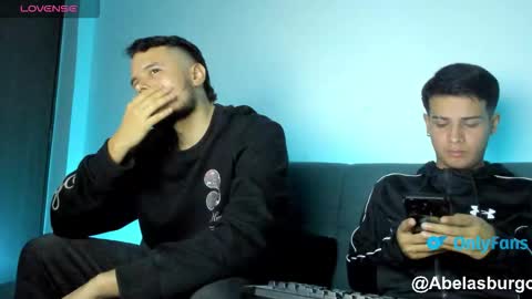 Snapshot of straight_boys_hornys chatting on 11.29.25 straight_boys_hornys online show from 11.29.25