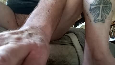 Snapshot of straighttoy chatting on 09.16.25 straighttoy online show from 09.16.25