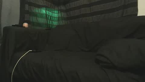 straitpipermann22 online show from 10.28.25