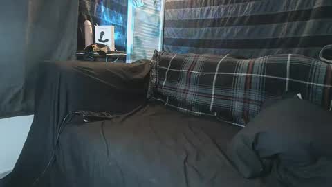 straitpipermann22 online show from 11.11.25