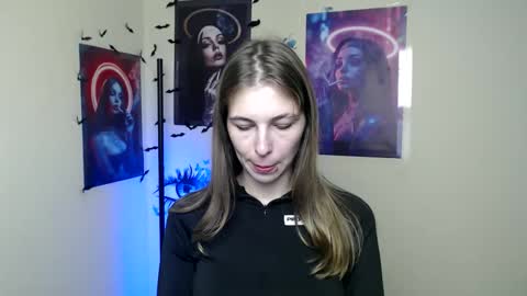 Amalia online show from 10.08.25