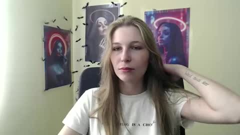 Snapshot of stranger_giirl chatting on 04.02.26 Amalia online show from 04.02.26