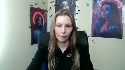 Snapshot of stranger_giirl chatting on 04.24.26 Amalia online show from 04.24.26