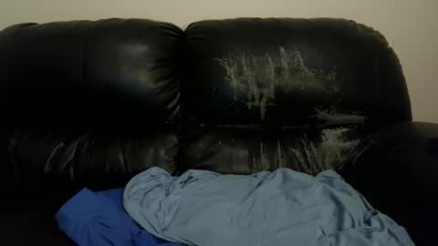 strangeratnight87 online show from 09.08.25